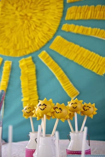 Sunshine Party: 10 You Are My Sunshine Parties you will LOVE. Looking for some awesome sunshine party ideas. Sunshine and bright colors make for the perfect springtime birthday party.  Today I'm sharing some simply adorable Sunshine Birthday Parties. Be sure to check out all of our Sunshine Party Ideas and Inspiration.