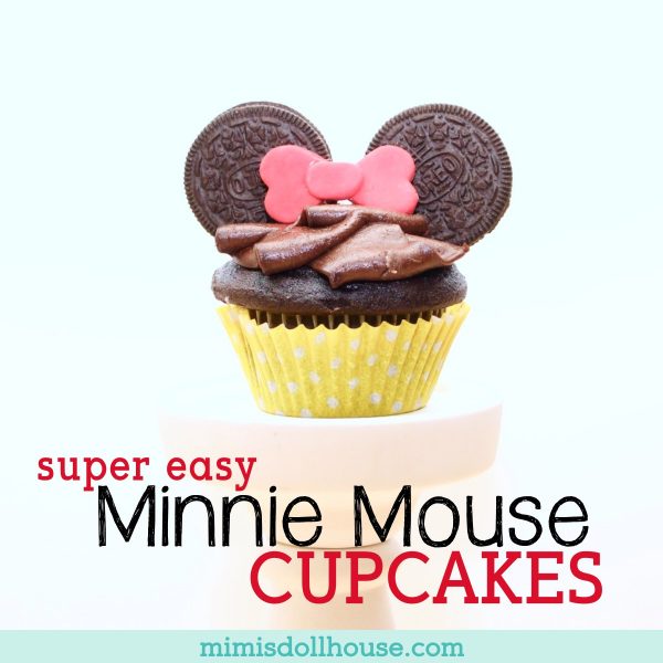 Minnie Mouse Party: Super Easy Minnie Mouse Cupcakes.  Looking for a crazy simple, yet completely adorable dessert option for your Minnie Mouse party?  These super easy Minnie Mouse cupcakes are the perfect option for any level of baking ability!!! #disney #minniemouse #minnie #baking #cupcakes #cake #diy #party #partyideas #parties #minnieparty #girl