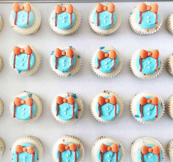 https://www.mimisdollhouse.com/wp-content/uploads/2021/03/sept-blippi-cupcakes-600x561.png